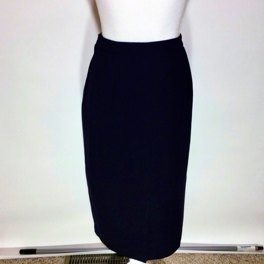 Vintage Skirt 🖤